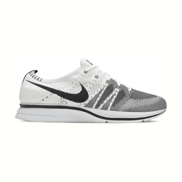 Nike Flyknit Trainer 2017 Mens White Black SIZE: 11.5 (New With Box)